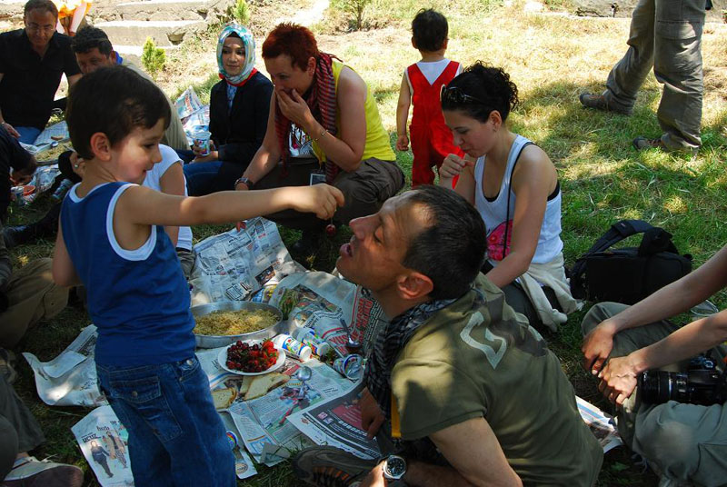 u�uru beslerler :)