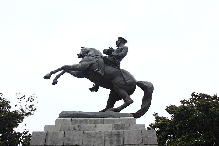 h 0002